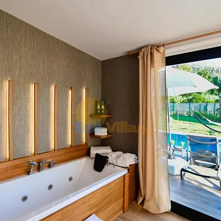 Holiday home Lara S Tinies Village *